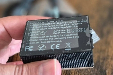 1080P HD champagnefärg actionkamera med Tillbehör – För alla dina äventyr