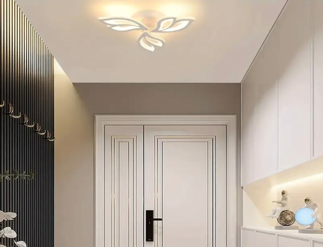 Modern LED-taklampa med 3 färglägen – stilren och dimbar